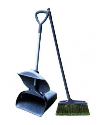 RECOGEDOR PLEGABLE PROFESIONAL RUBBY + ESCOBA 1u